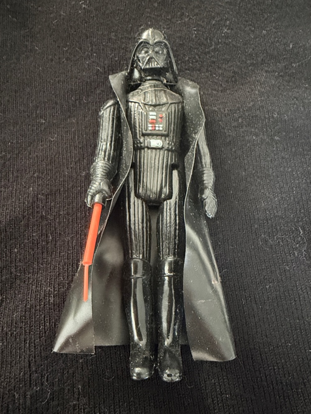 Kenner Star Wars Darth Vader Black Action Figure with Red Lightsaber 1977